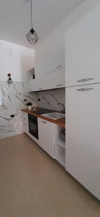 L'Angolo D'Amare Lerici Bagian luar foto